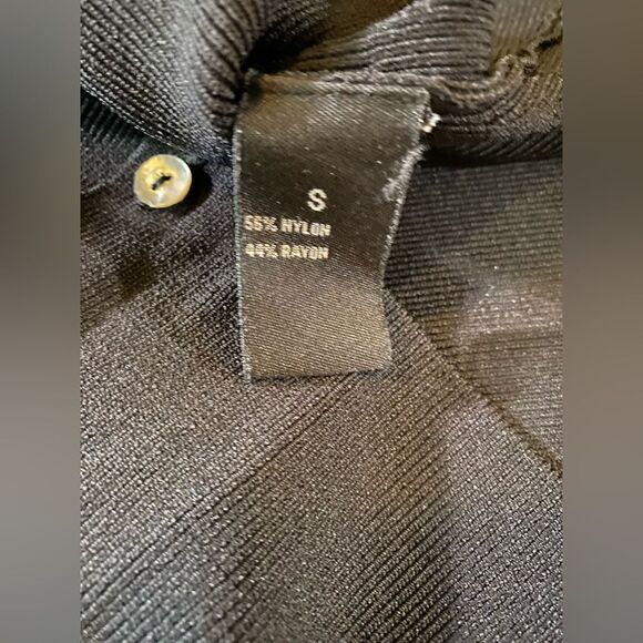 Michelle nicole‎ - Picture 2 of 6